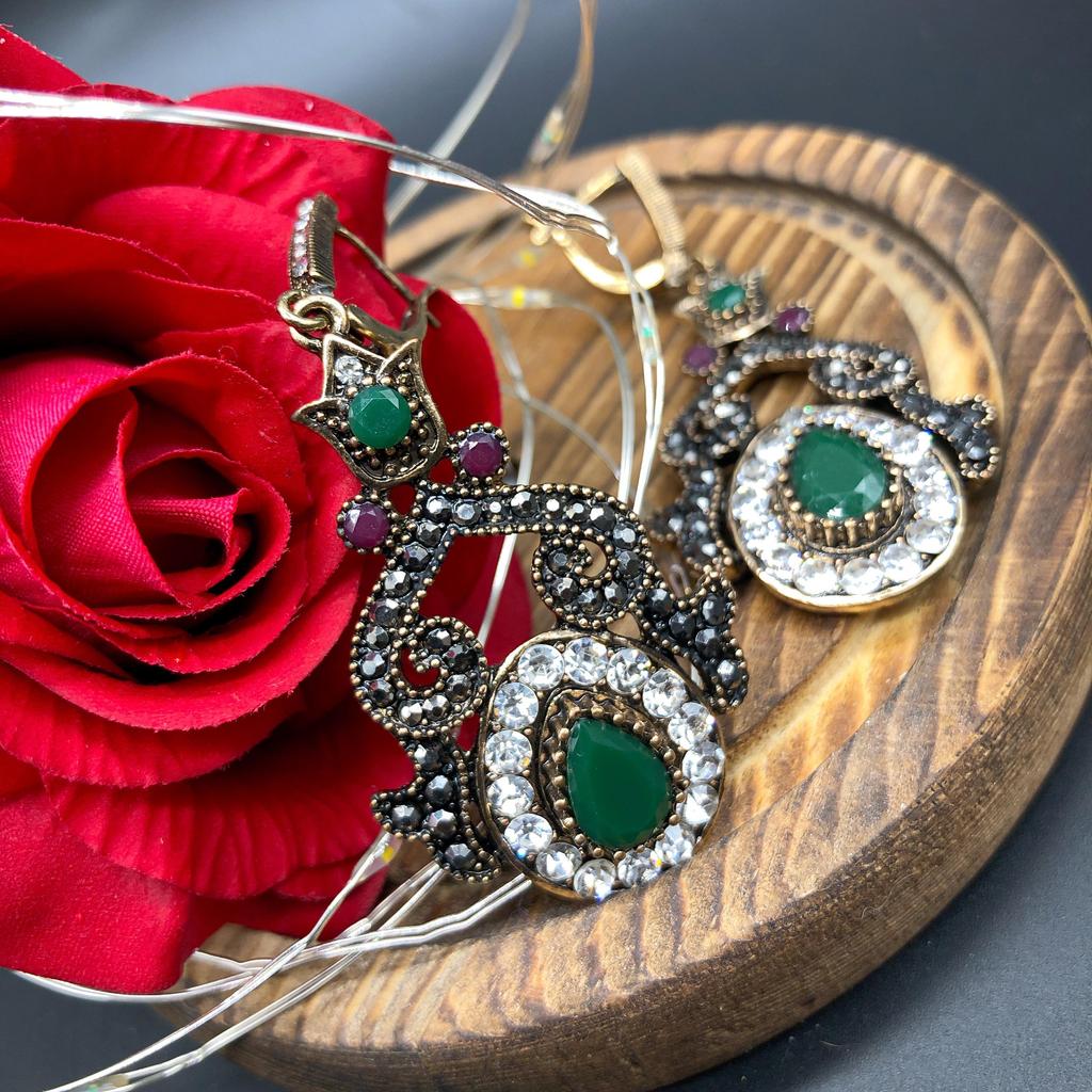 Dazz Turkish Ruby Jewelry Waterdrop Crown Princess Hooks Pendant Dangle Earrings For Women