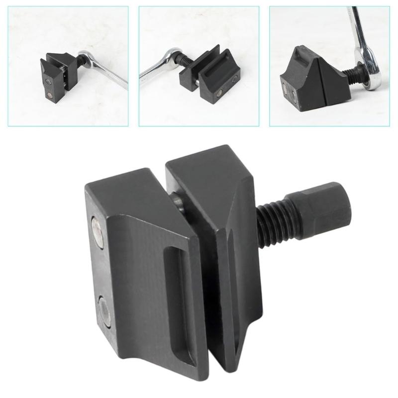 Strut Spreader Tool Universal Car Suspension Strut Split Hubs with Wrench Steering Knuckles Spreader for Most Vehicles