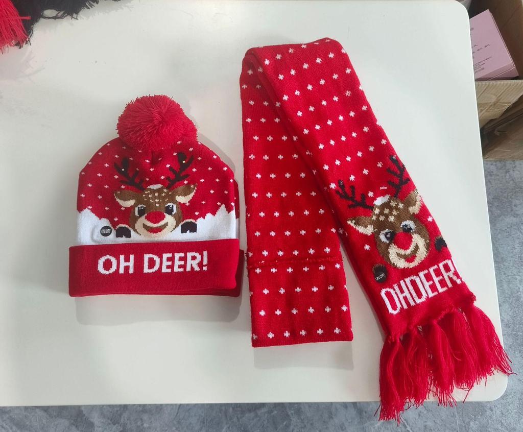 LED Light-Up Elk Jacquard Knit Hat & Scarf Set for Christmas & New Year.