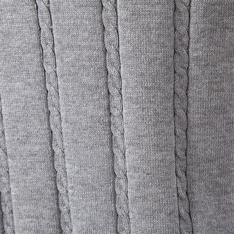 AMI Вышивка Осень/Зима 2025 Европейский размер V-образный вырез Свитер-жилет с косичками для мужского делового свитера