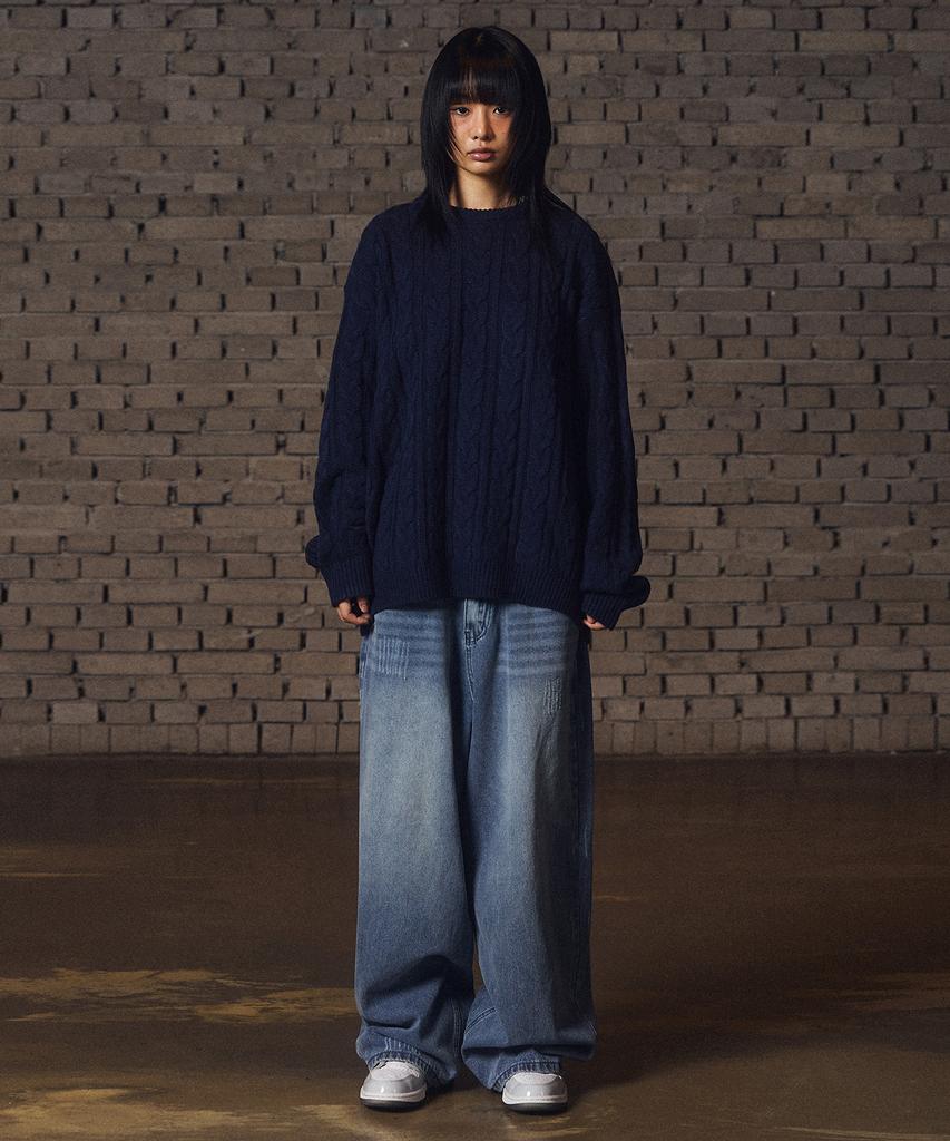 FILLUMINATE Mellow Round Knit - Ivory