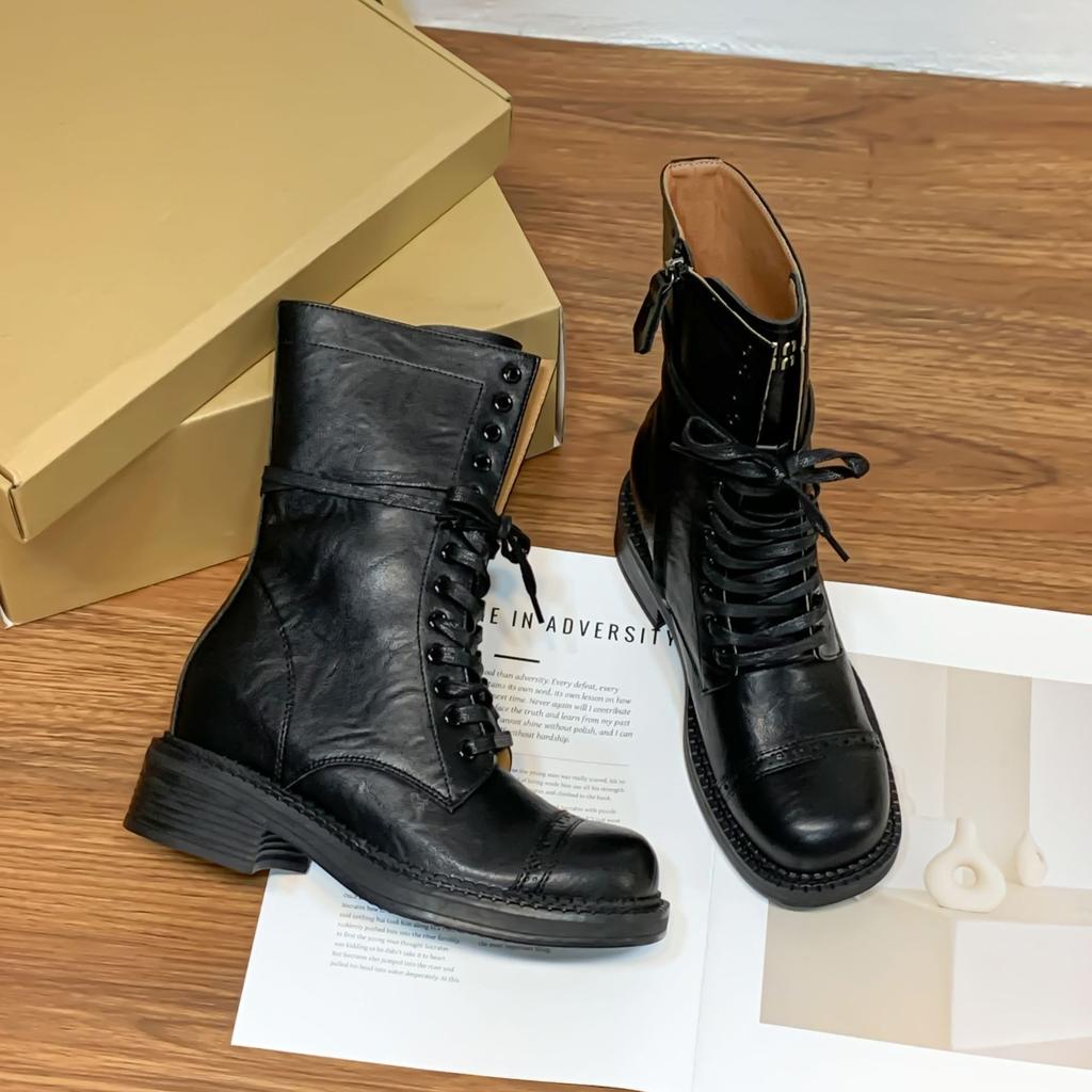 Internet Celebrity Retro Martin Boots Premium Sense Washed Horse Leather Pattern Short Boots 2025 Winter New Chengdu Women's Boots