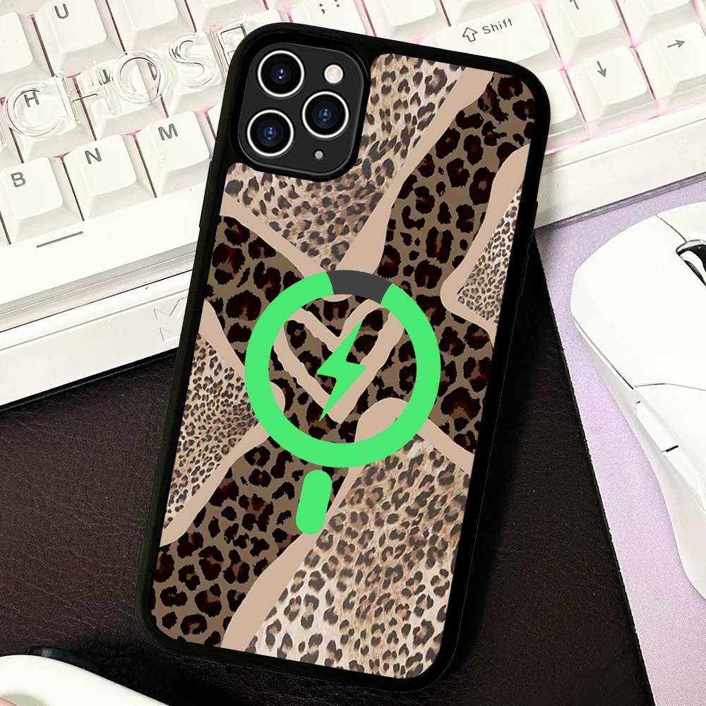 Leopard Cheetah Print Phone Case For IPhone 17 16 Pro Max 15 14 Plus 11 13 12 Shockproof Magnetic For Magsafe Cover