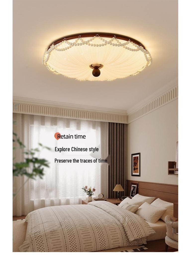 Французский потолочный светильник «Жемчужина» середины века для спальни, столовой или кабинета