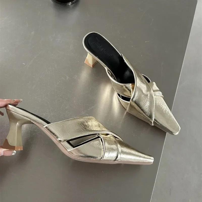 Fashion Women's Summer New Fashion Pleated Designer Flat Comfort Mules Sexy Pointed Toe Slip-on Outdoor Dress Party Women's Sandals