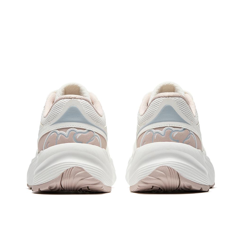 Anta Обувь Bear Сетчатая Дышащая Ретро Повседневная Обувь Женские кроссовки Кипенно-белый Лотосово-серый 922548809-4