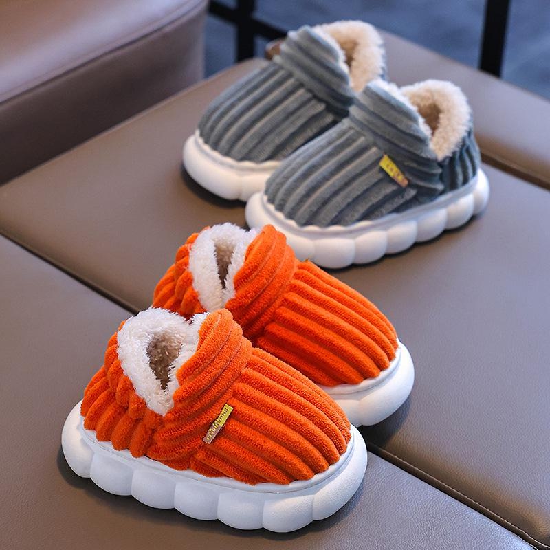 Детские удобные нескользящие бархатные тапочки 2024 года: Теплые, на толстом каблуке, пушистые, из хлопка для мальчиков и девочек