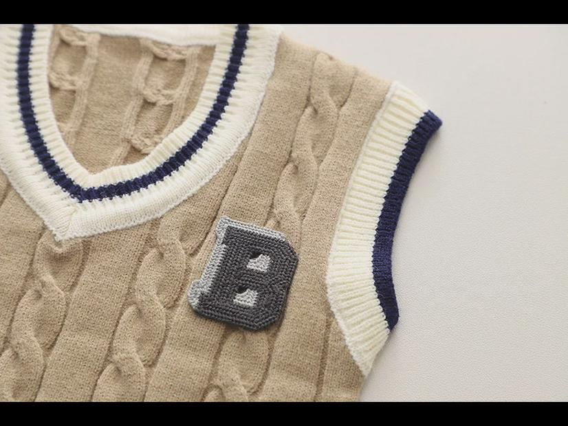 Костюм-тройка для мальчиков весна/осень: Новый комплект свитера и жилета 2023 года для детей от 1 до 5 лет