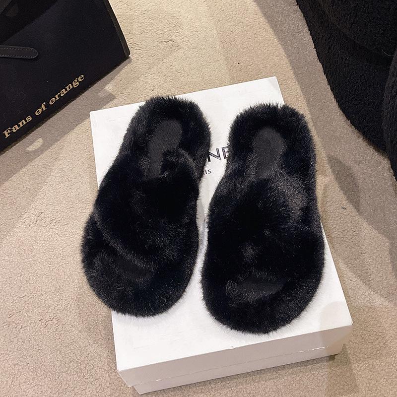 Сказочные толстые плюшевые тапочки из хлопка с крестиком, женская верхняя одежда 2025 года, новая весенне-осенняя домашняя нескользящая швабра для волос с одним словом