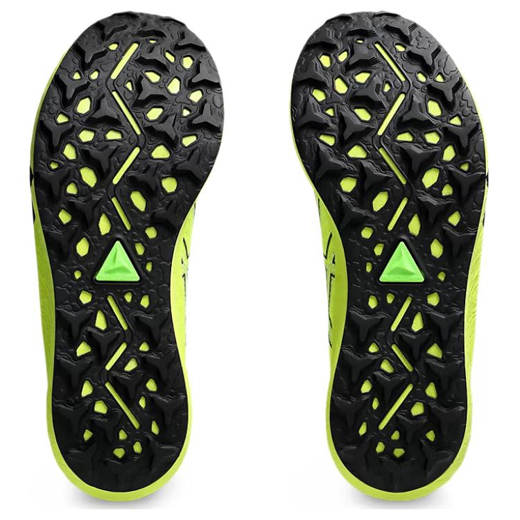 Новые Asics Fujispeed 3 'Safety Yellow Black' 1011B888-751