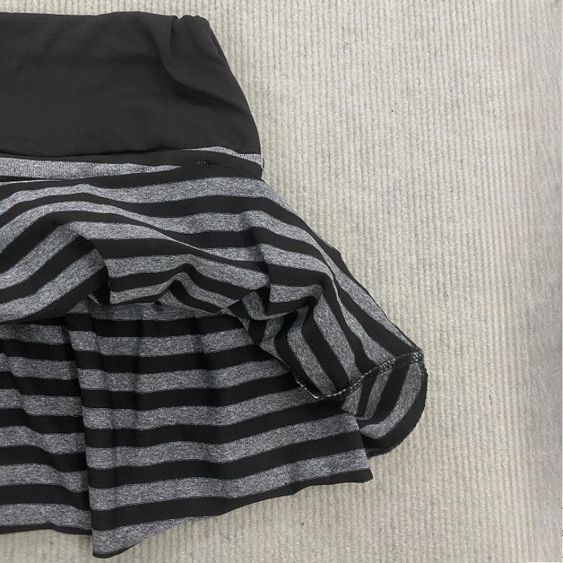 Полосатая контрастная А-силуэта сексуальная модная Y2K уличный стиль нишевая пикантная девушка торт мини-юбка