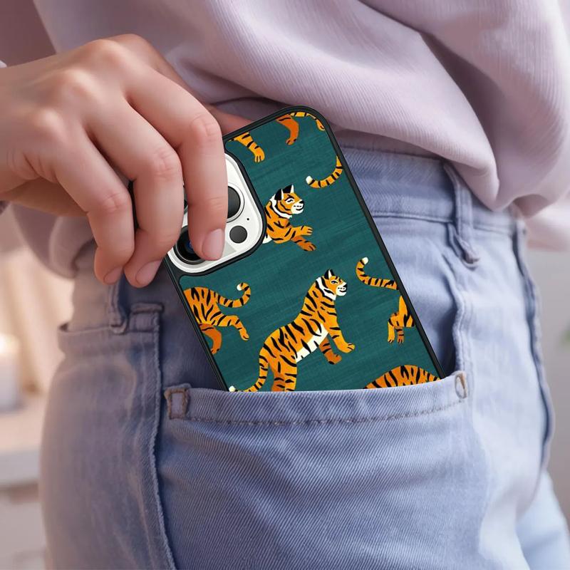 Animal Tiger Art Phone Case For iPhone 17 Air 15 16e 14 13 Pro Max Coque 12 11 Pro Max PLUS cover