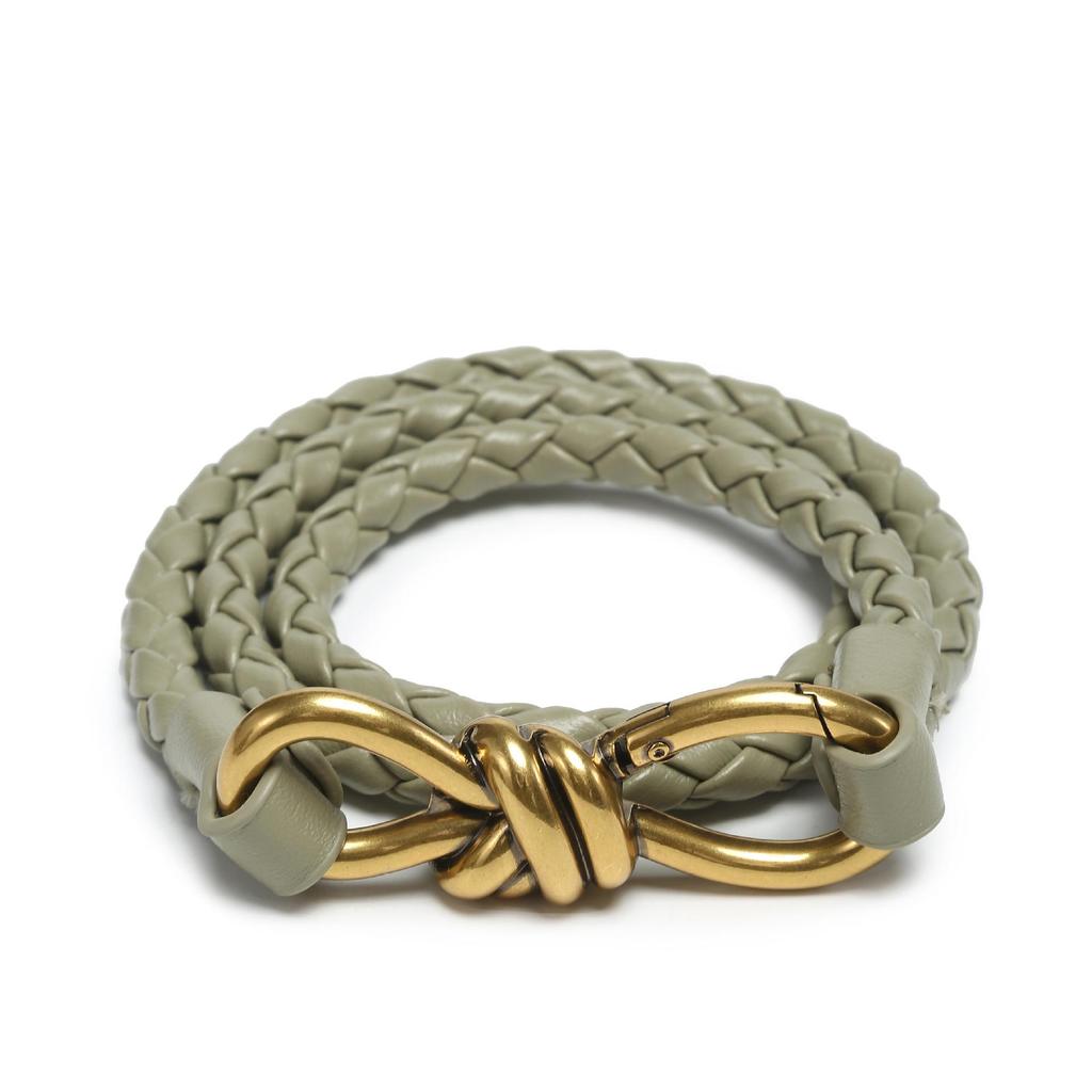 Ремень с пряжкой-бабочкой ручной работы — популярный аксессуар известного бренда