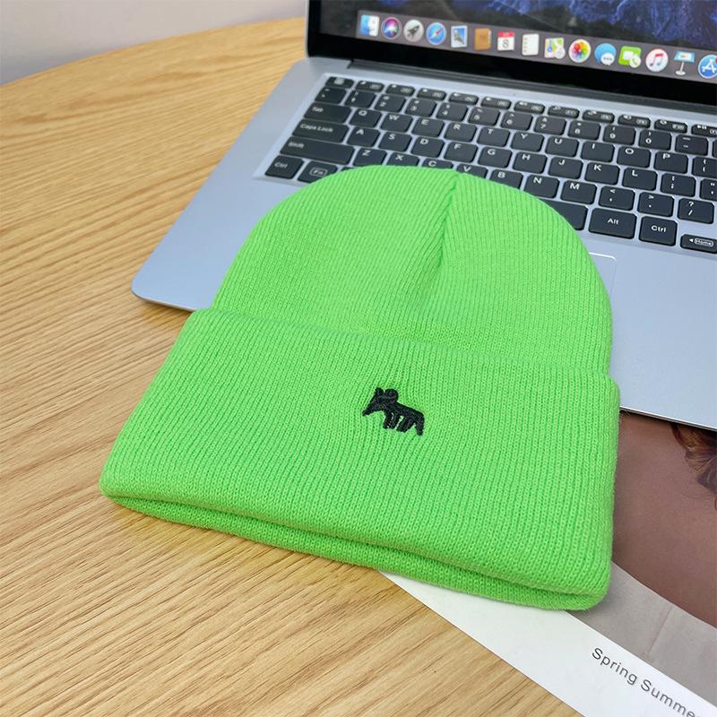 Вышитая лисья шерстяная шапка для мужчин, маленькое лицо осенью и зимой, теплая защита ушей, вязаная шапка, модная универсальная меховая шапка-дыня для женщин