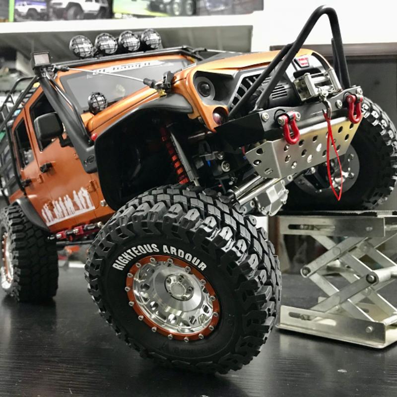 Передняя и задняя портальная ось из алюминиевого сплава, обработанная на станке с ЧПУ для гусеничного автомобиля 1/10 RC Axial SCX10