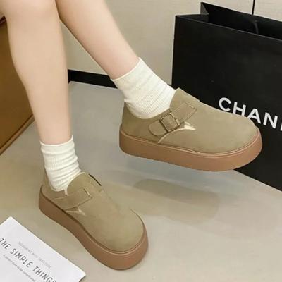 2025 Новая женская повседневная обувь Удобная толстая подошва Нескользящая обувь для ходьбы Модная пряжка Дизайн Плюшевая зимняя обувь Zapatilla