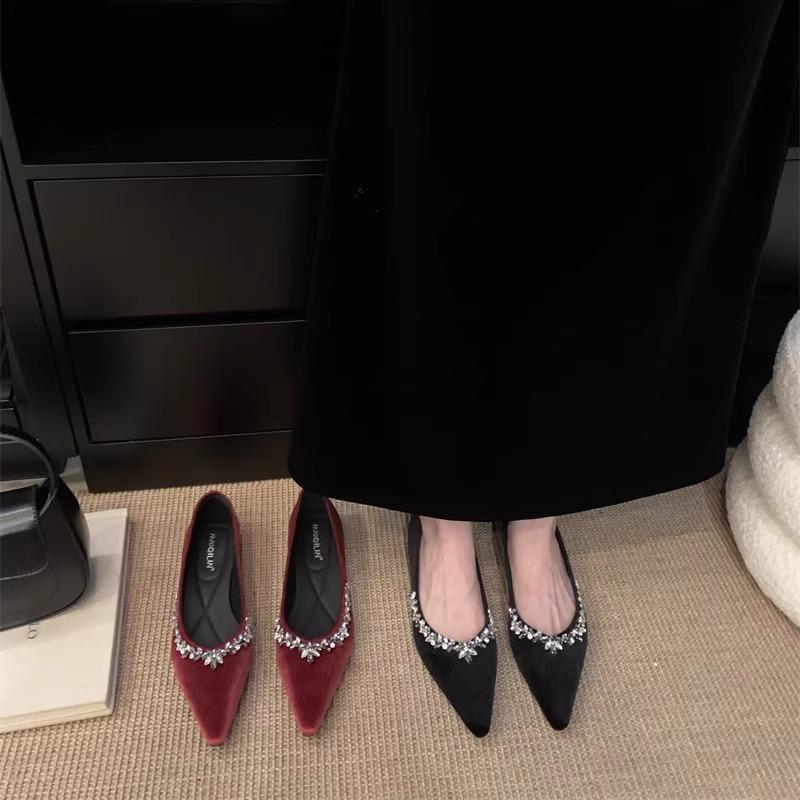 Модная женская обувь на плоской подошве Весна Осень 2025 с бриллиантовым носком и неглубоким вырезом Лоферы Женская Роскошная Обувь Женские Zapatillas Mujer