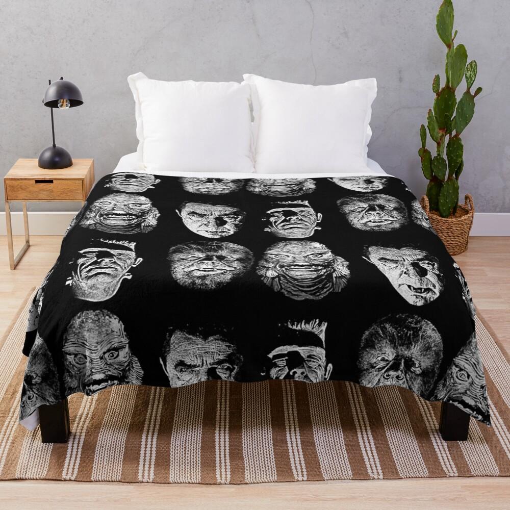 Universal Studios, Monsters, Monster Mash, dracula, wolfman, frankenstein, creature Throw Blanket