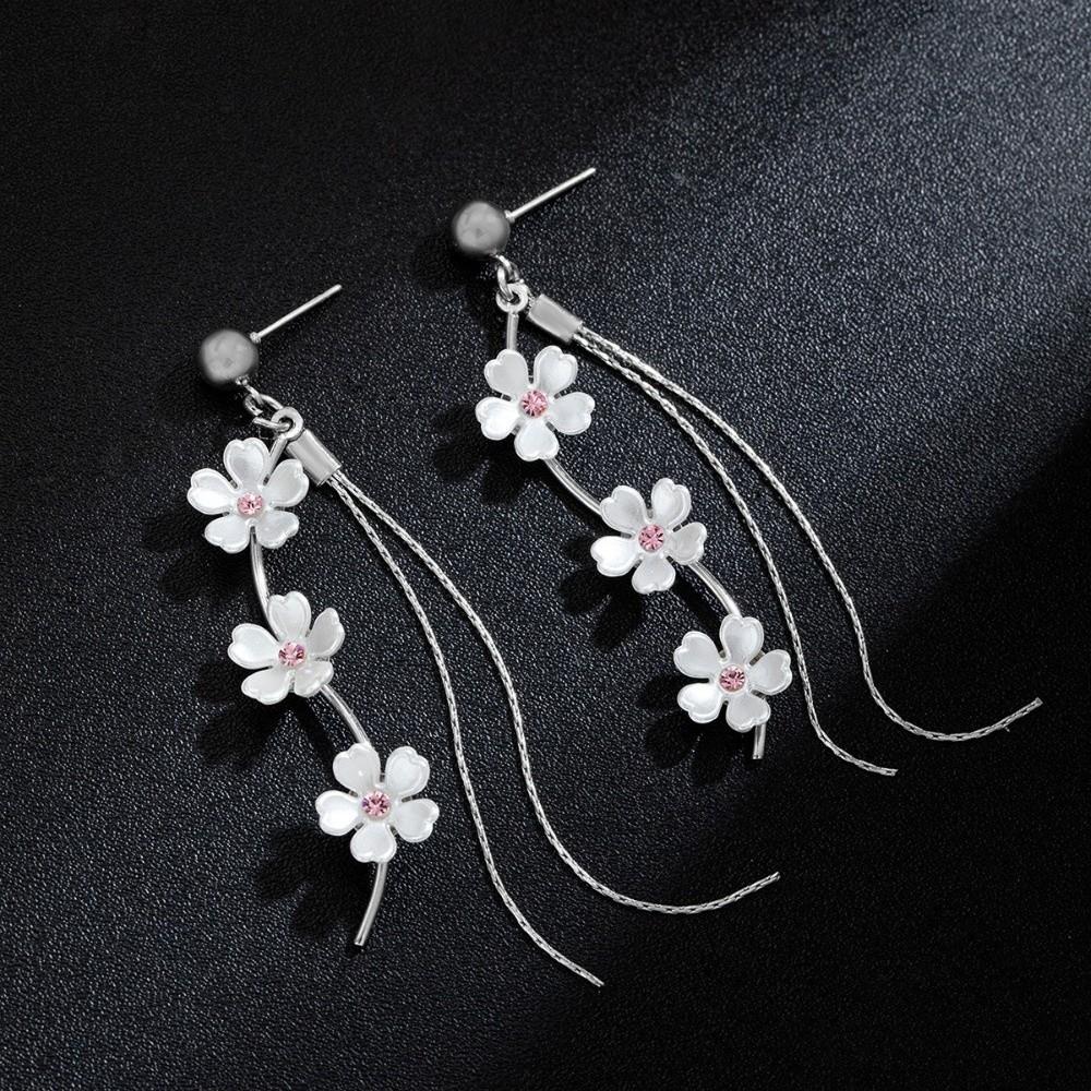 Versatile Pendant Earrings Tassel Flower Earrings Elegant Fringe Hoop Earrings Stylish Occasions