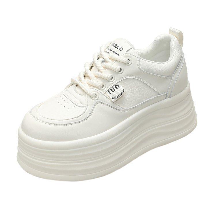 Маленькие белые туфли на толстой подошве для женщин и невысоких мужчин, новая весенняя универсальная обувь на шнуровке 2025 года для студенток, позволяющая увеличить их рост и