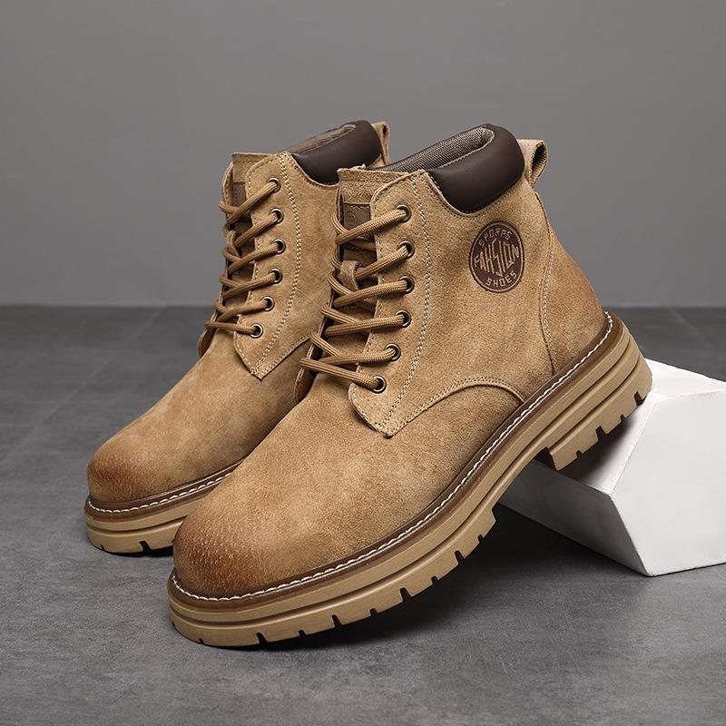 Модные британские ботинки из свиной кожи на платформе для мужчин, дизайнерская мужская рабочая обувь с мягкой подошвой, модные повседневные осенне-зимние полусапожки для мужчин