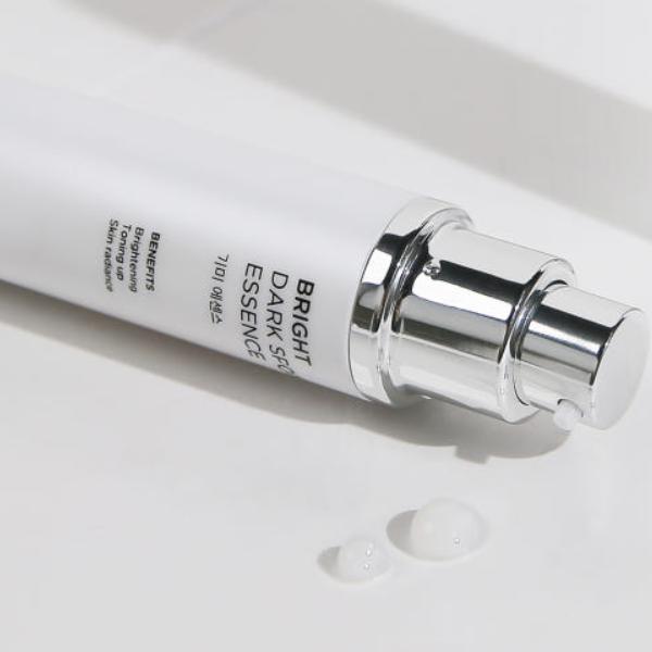 Iope Эссенция от ярких темных пятен 45 мл