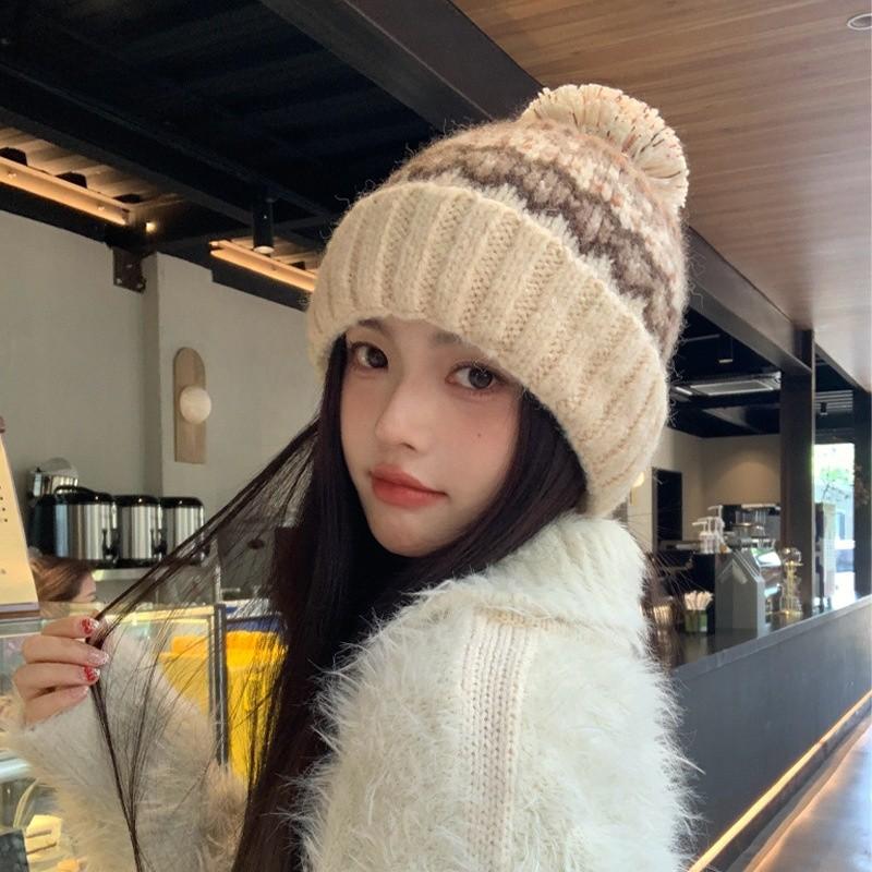 Knit Hat Women Acrylic Material Breathable Windproof Winter Fashionable Autumn