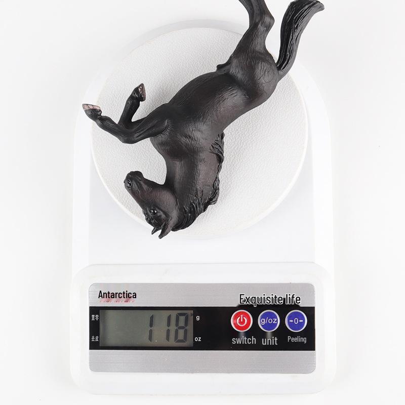 Трансграничное украшение для рабочего стола «Степной конь»: Черно-белая модель североамериканской дикой лошади