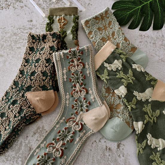 45422 Pairs Women Floral Cotton Socks Vintage Embroidered Patterned Crew Socks Ethnic Style Ankle Dress