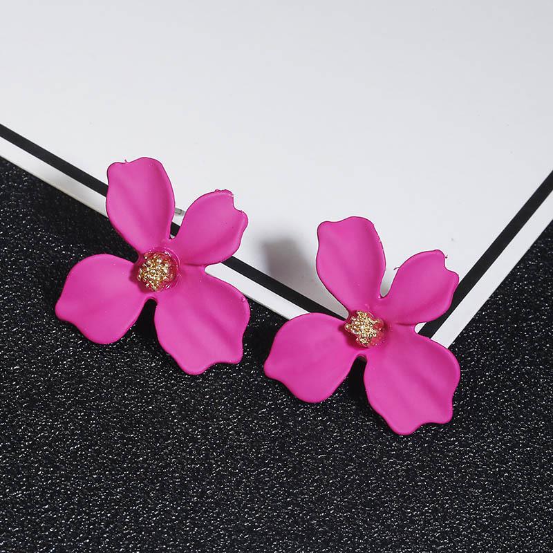 Korean Cute Small Flower Stud Earrings For Women Fresh and Sweet Statement Earring Girl Fashion Jewelry Gift