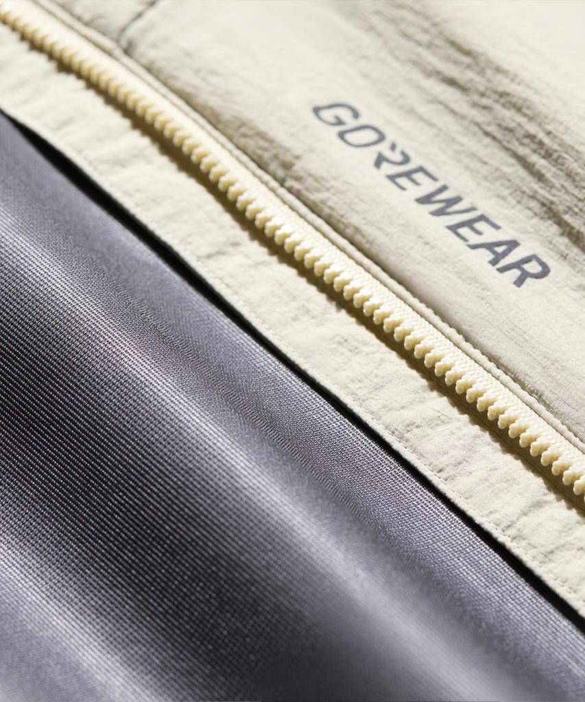 Gorewear Concurve Windstopper Epe Insulated Jacket - Tech Beige (Men'S) Windproof And Thermal Outerwear
