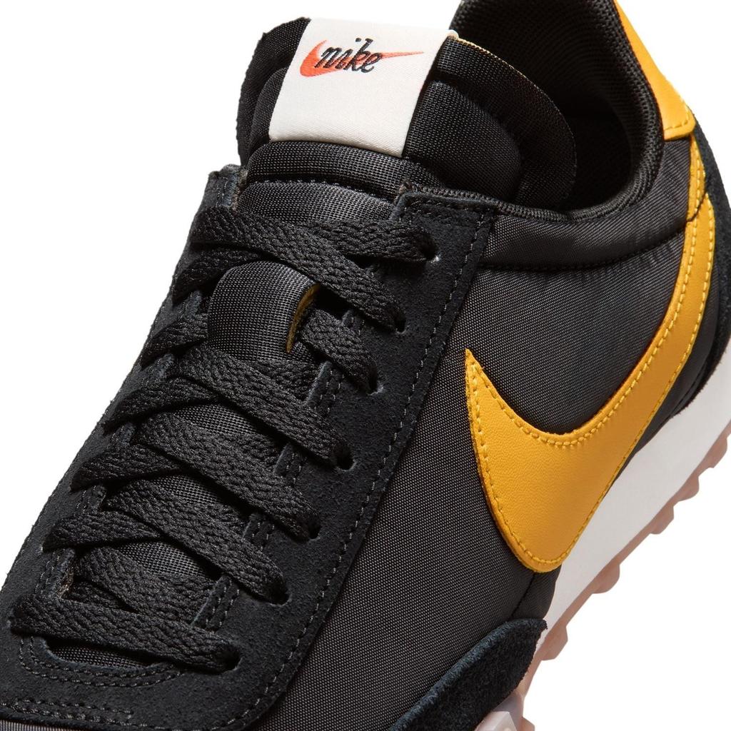 IM8658-003 Nike Waffle Racer «Черный/Университетское золото» (Мужской)