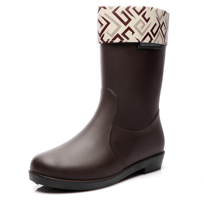 Medium tube rain shoes women wear non-slip water shoes with velvet kitchen work water boots high tube rain boots rubber shoes fashion