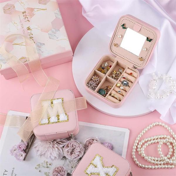 1 шт., шкатулка для драгоценностей с буквами AZ, портативный мини-футляр для ювелирных изделий с алфавитом, розовый органайзер из искусственной кожи с изысканными буквами для женщин и девочек