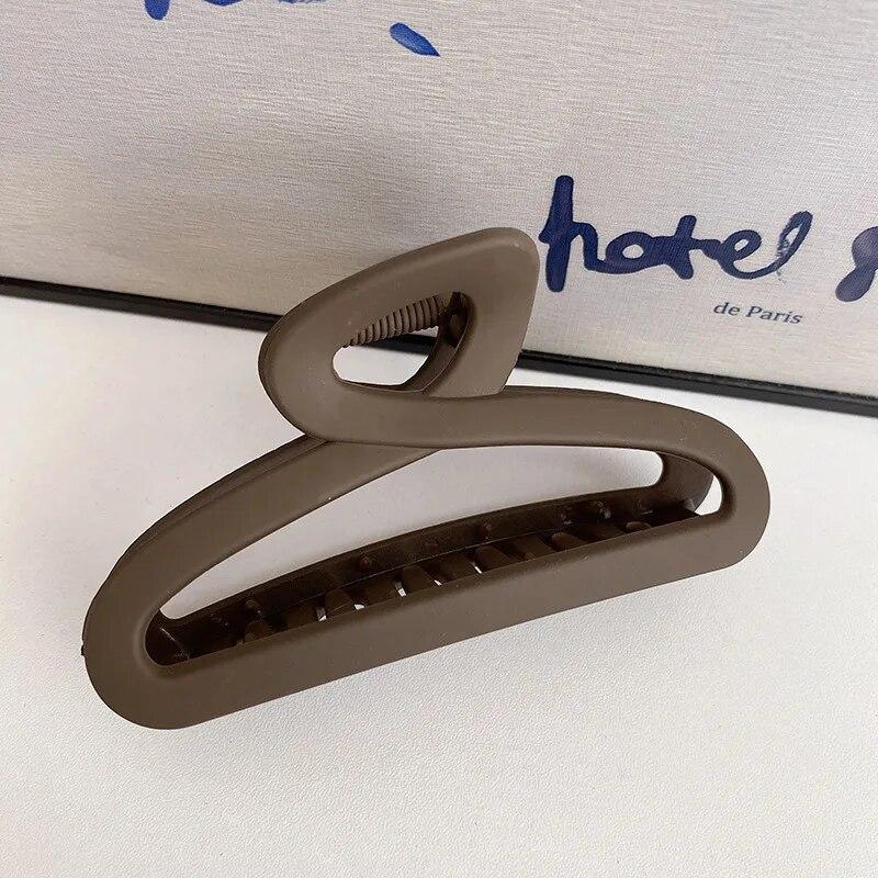 Винтажные кофейные когти для волос, модные полые заколки для волос с геометрическим рисунком, заколки для волос в виде краба и акулы, головные уборы для женщин, вечерние аксессуары для волос