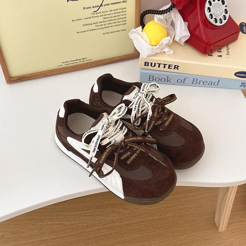 Сетчатые женские туфли ретро легкие мягкая подошва показывающие ноги маленькие ранняя осень спортивная обувь пара шнурков толстая подошва дышащие