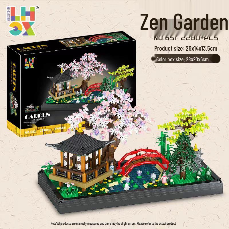 Мини-набор строительных блоков из 609 деталей: Набор для самостоятельного изготовления железнодорожной станции «Цветущая сакура» и романтического домика на дереве для взрослых