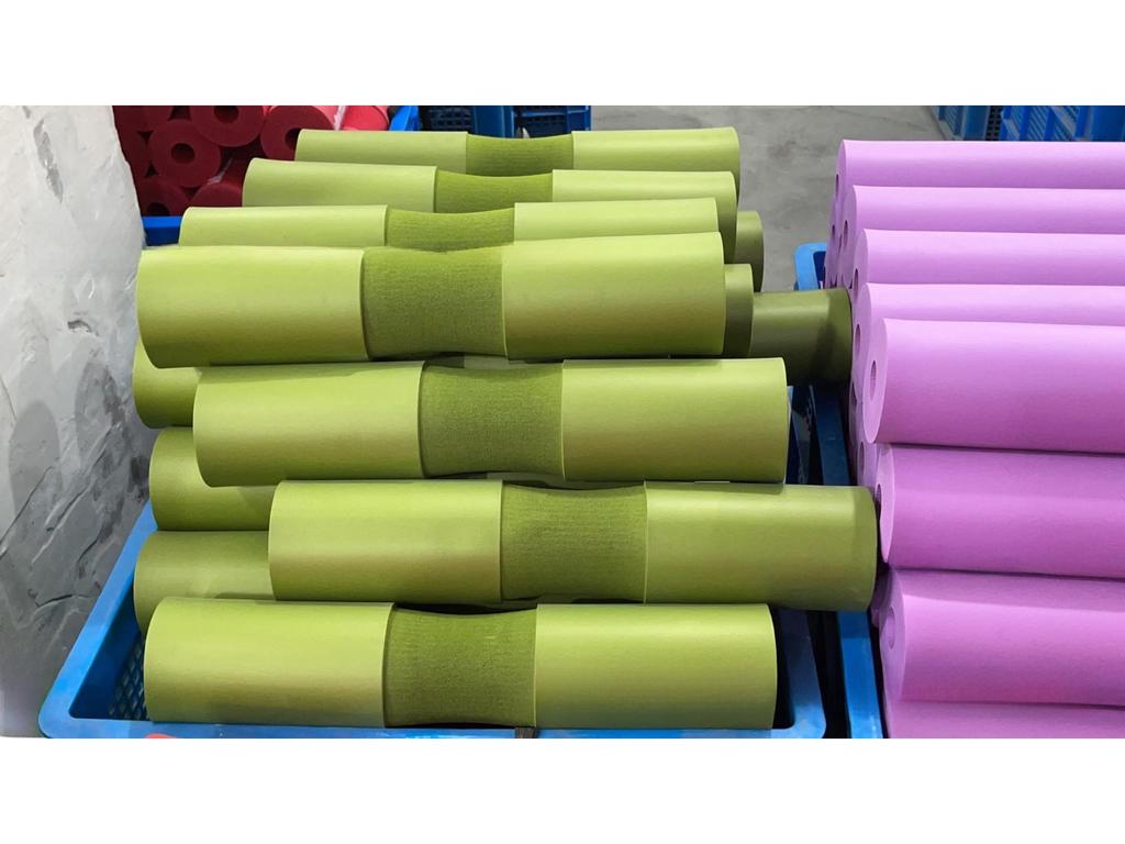 Накладка на шею и плечи для приседаний со штангой и мостика - Мягкая защитная экипировка для тяжелой атлетики