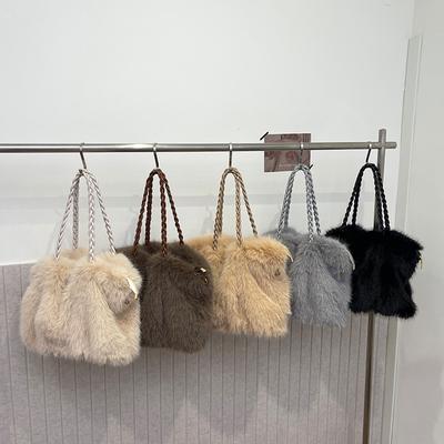 Женские сумки – Сумки с короткими ручками