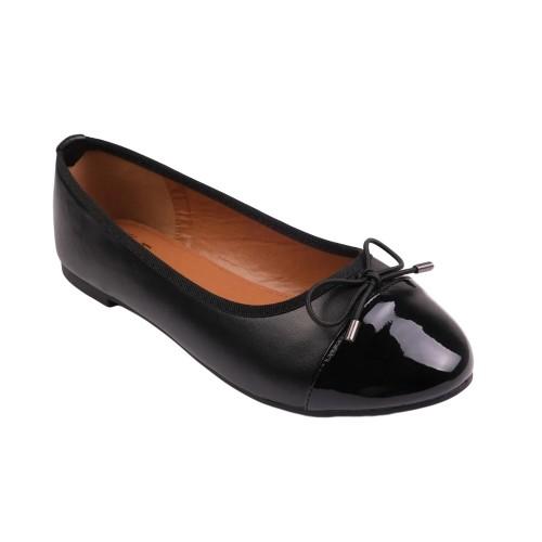 Where's That From Womens/Ladies Janice Bow Extra Wide Ballerina Flats