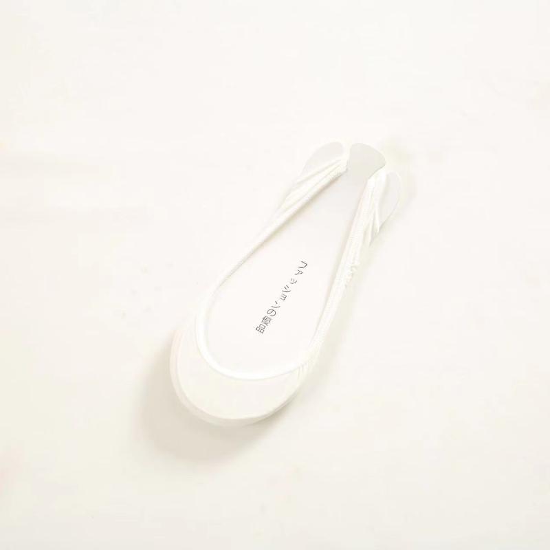 1 пара женских носков, силиконовые нескользящие летние тонкие невидимые носки-лодочки, дышащие, удобные, женские носки из ледяного шелка высокого качества