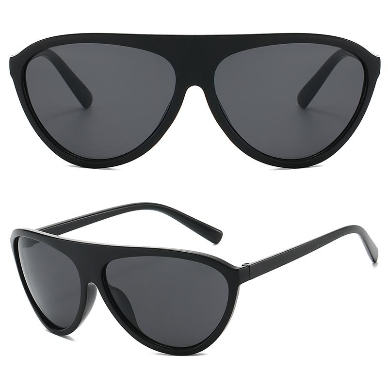 Aviator Shield Sunglasses – Trendy Oversized Black Frame UV400 Fashion Eyewear for Women & Men