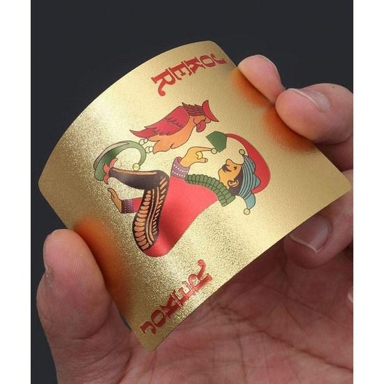 Azletoz [Включает эксклюзивный футляр] 1+1 черная игральная карта + роскошная золотая игральная карта 24 карата (всего 2 водонепроницаемых ромбовидных узора),игра Корея