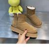 Модные зимние ботинки с толстой подошвой, женские зимние ботинки на высокой платформе, теплые женские ботинки из искусственной замши и бархата, ботильоны на молнии для женщин