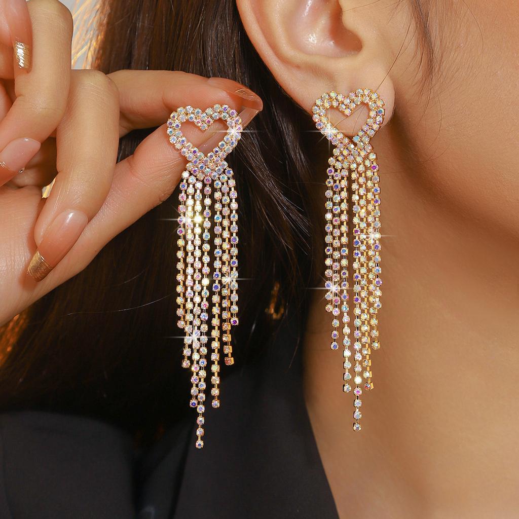 Премиальные серьги-кисточки из блестящих кристаллов в форме длинного сердца