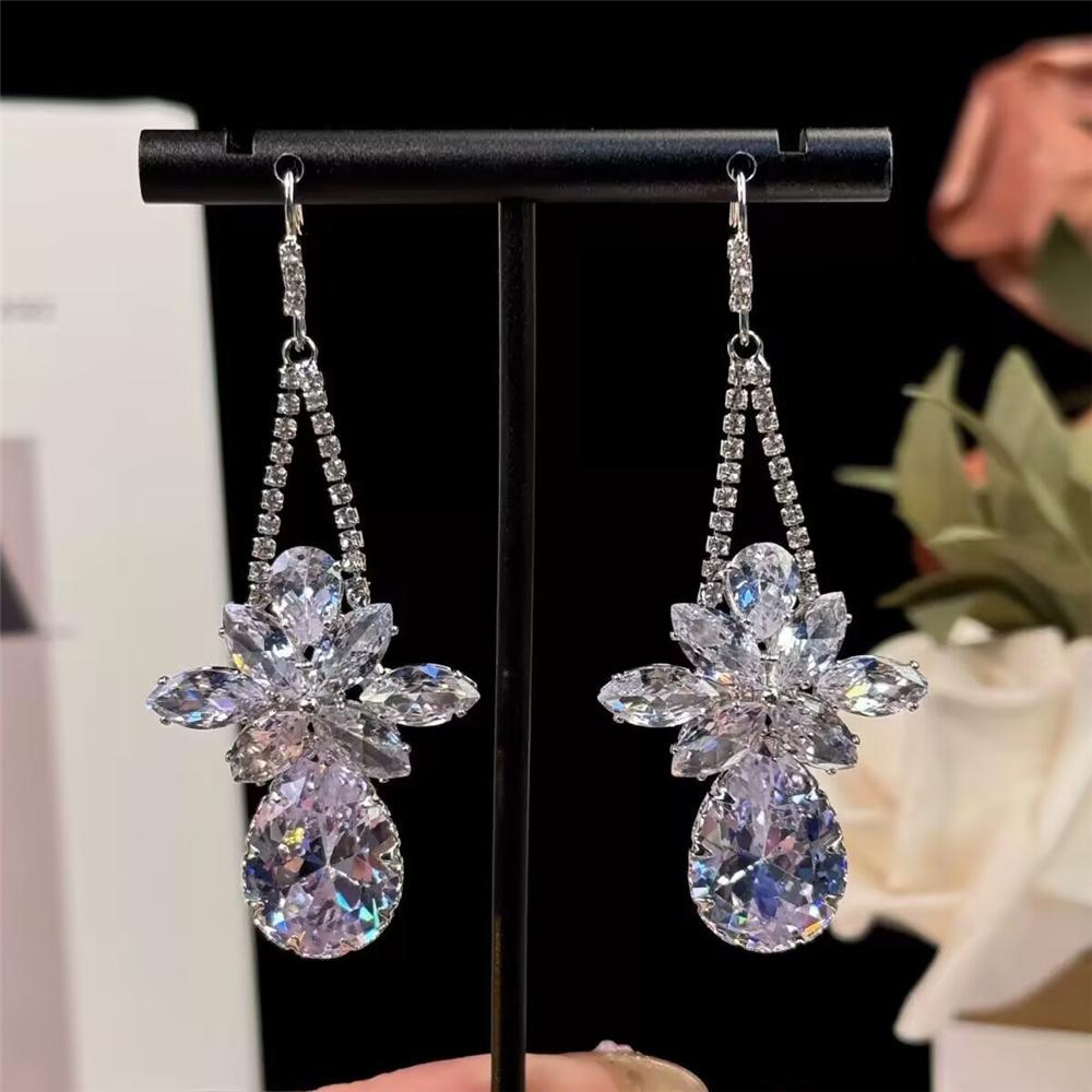Elegant Female Water Drop Big White Zircon Stone Flower Hoop Earrings Trendy Fashion Silver Color Wedding Jewelry For Women