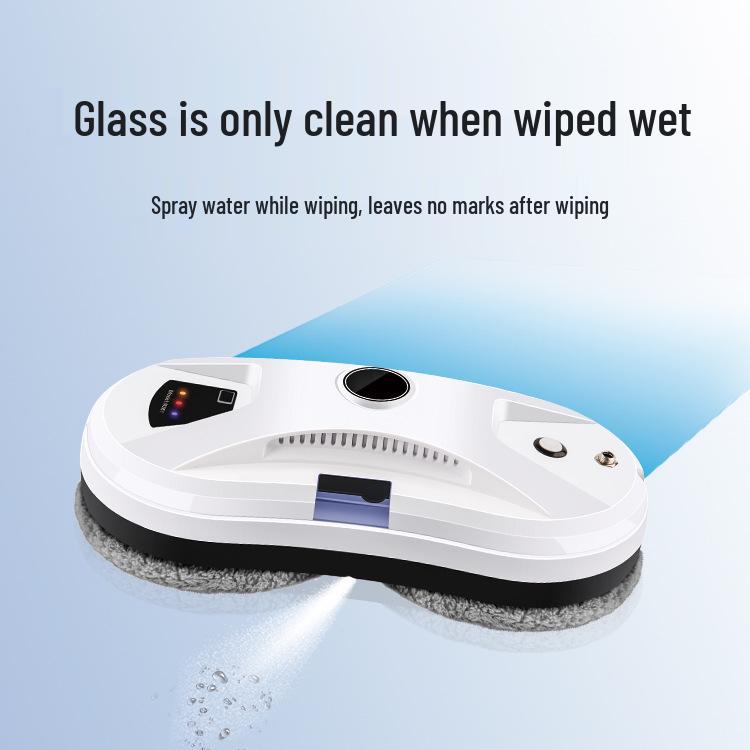 Автоматический робот-очиститель окон с функцией распыления воды