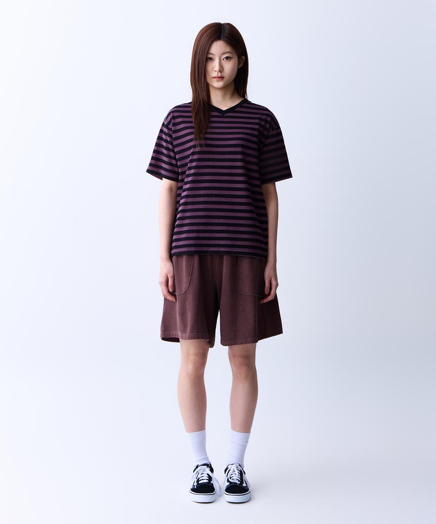 ADERNM Cut-Out Pocket Pigment Bermuda Sweat Shorts (Brown)