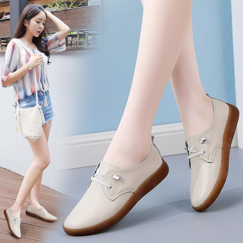 Туфли из натуральной кожи. Женская новинка весны 2023. Маленькие белые туфли на мягкой подошве. Нескользящая обувь для мам. Повседневная маленькая кожаная обувь.