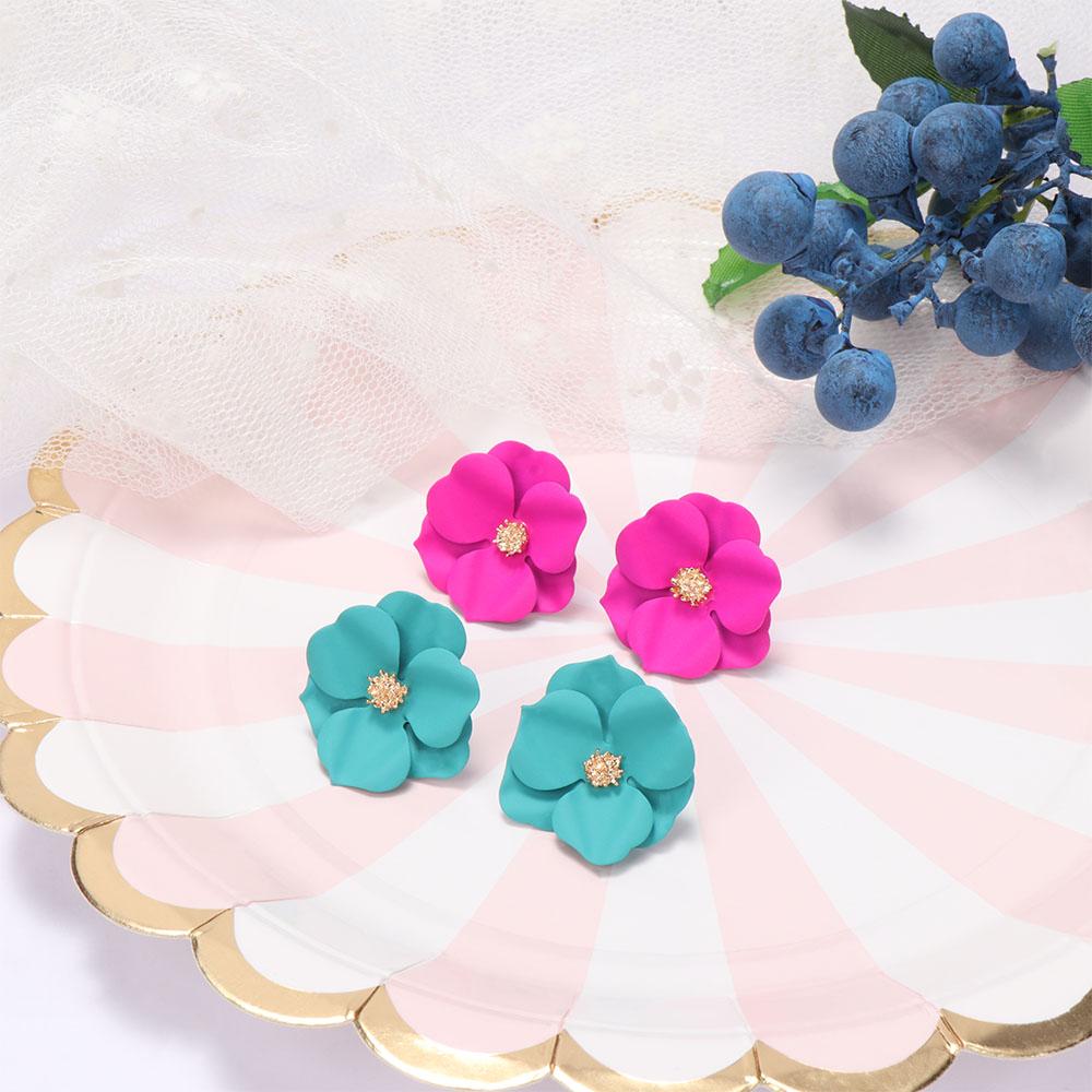 Lovely Classic Women Cute Girls Flower Petal Ear Studs Earrings Jewelry Fashion Accessories
